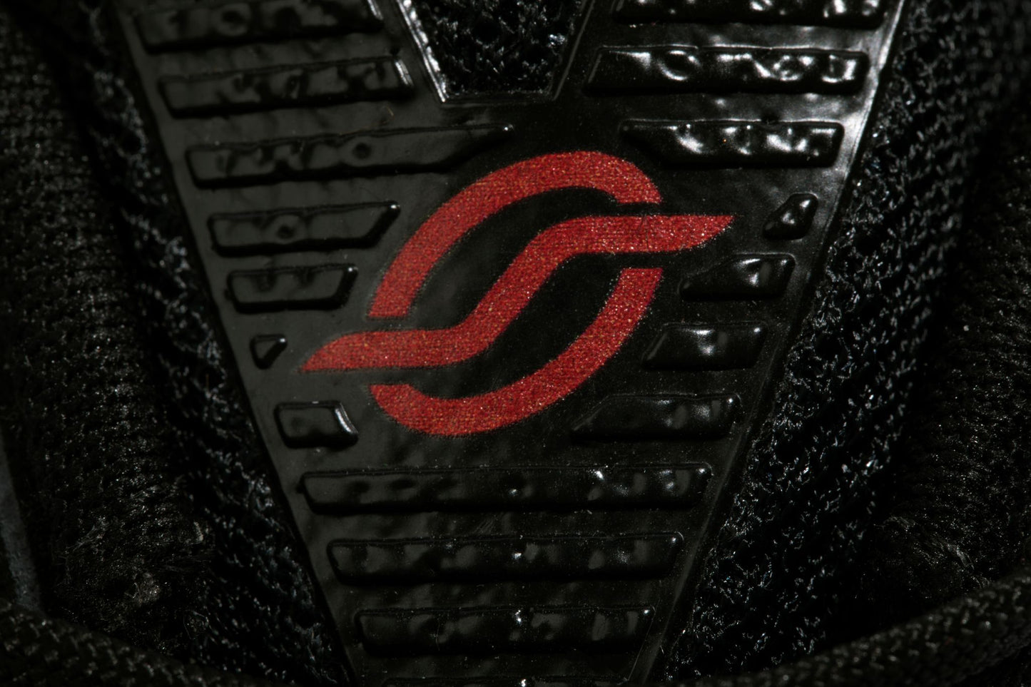 LAUNCH PRO - Mens Ninja Black
